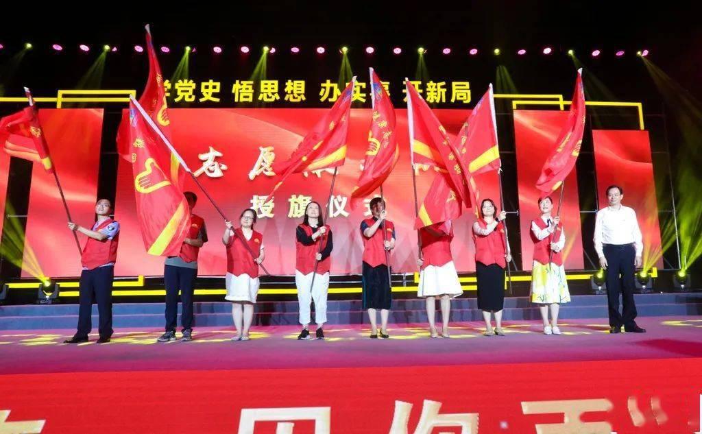 “南橘北莓”背后:“出圈”的特色鲜果兴业助农