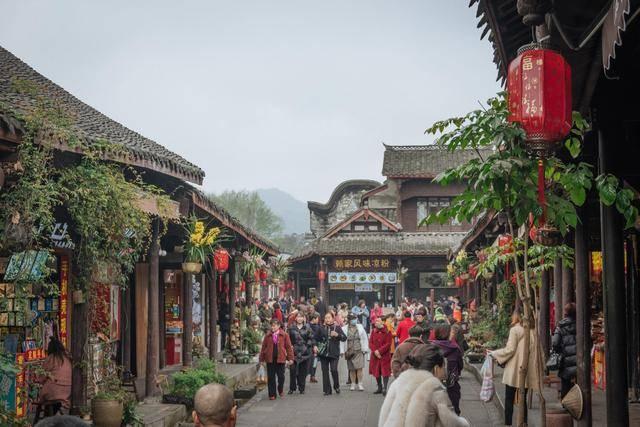宝宝肌张力低是什么原因导致的？